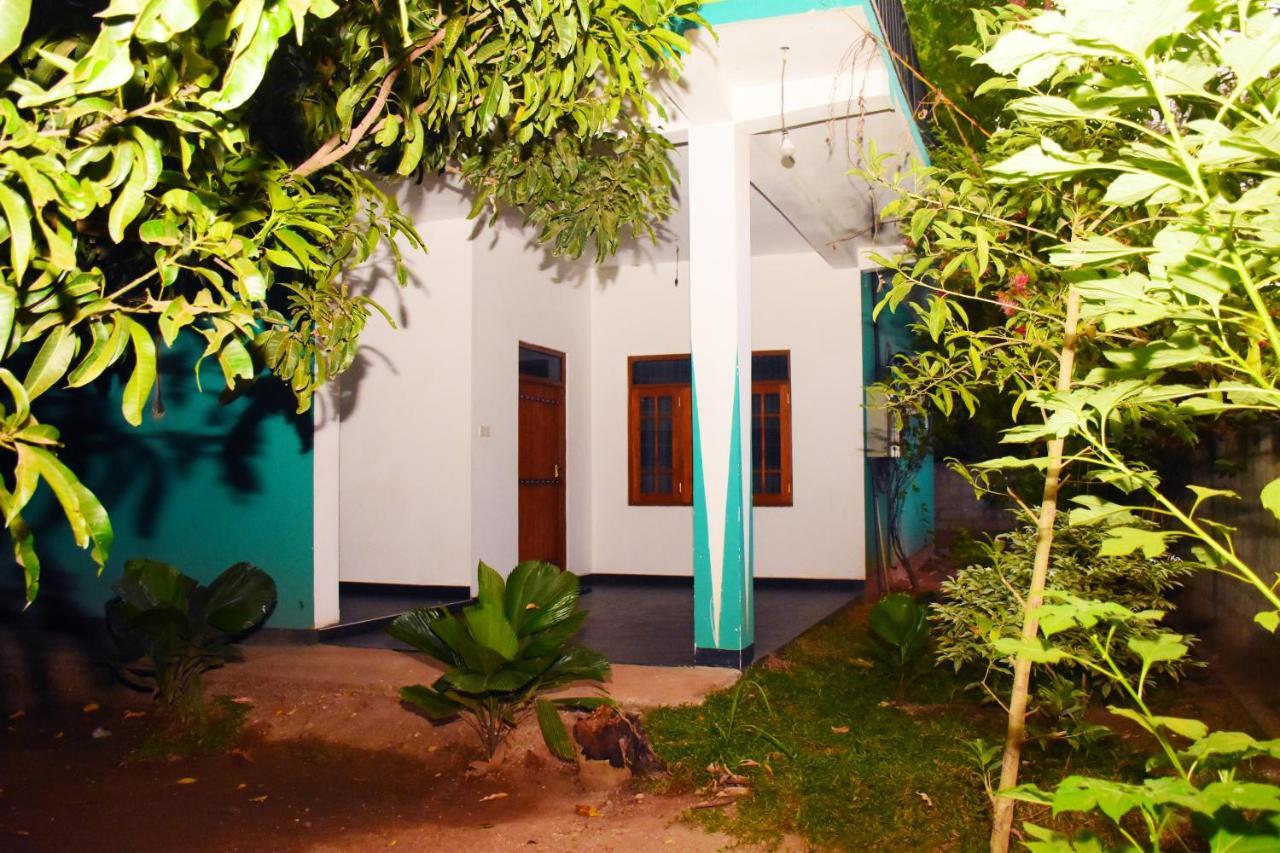 Kuma Safari Lodge ウダワラウェ エクステリア 写真
